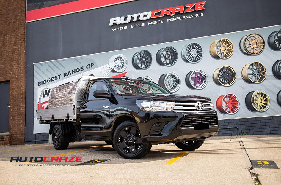 TOYOTA HILUX 2WD (2005 ONWARDS) ROCKSTAR XD MATTE BLACK